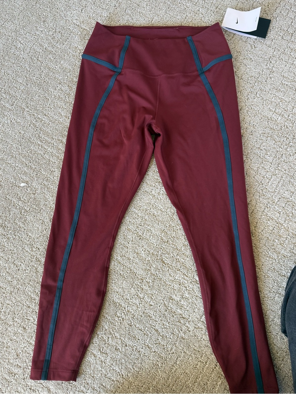 Nike Women's Maroon High-Rise Leggings with Dark Contrast Piping
